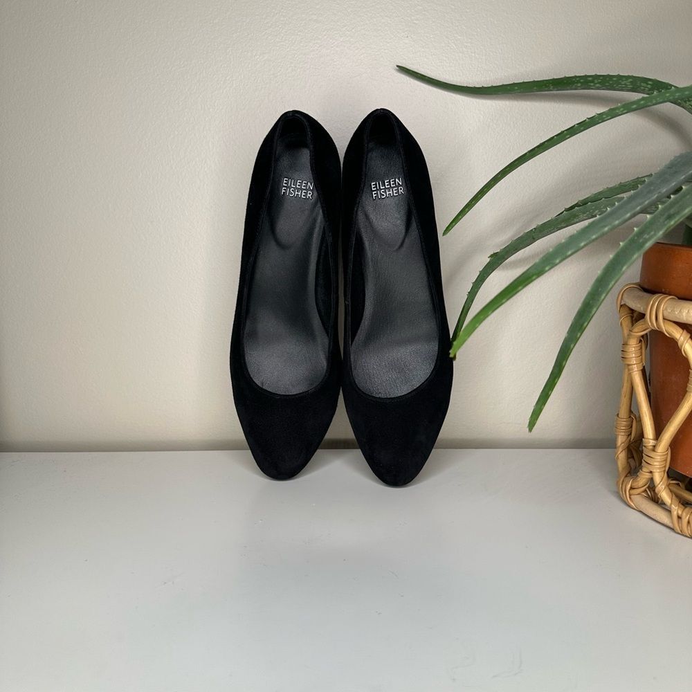 Eileen Fisher Black Suede Wedge Heels Vero Cuoio Made in Italy NWT Size 9.5 - Picture 4 of 13